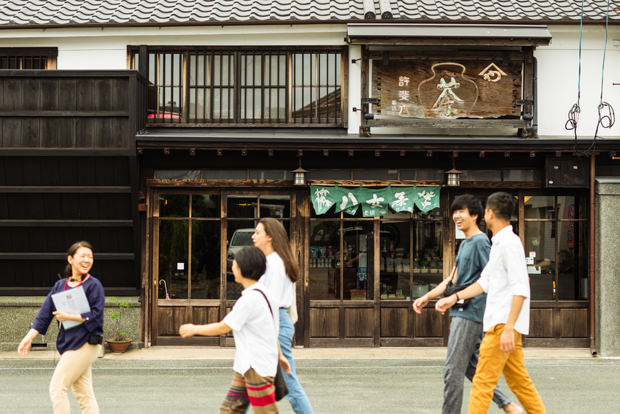 クラフトの町 八女福島の生業めぐり