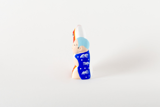 鯛抱き人形 | 商品一覧 | 地域文化商社 うなぎの寝床