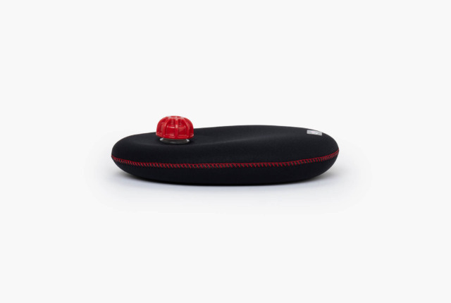 ネオプレン湯たんぽ 黒・赤 やわらか湯たんぽ たまご型 | 商品一覧 | 地域文化商社 うなぎの寝床