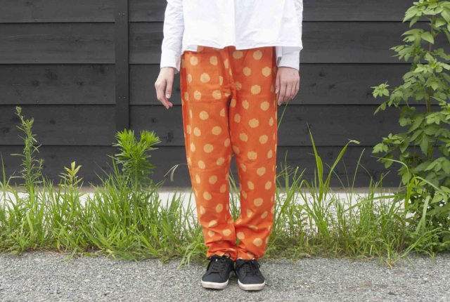 ふるさと納税 服 男 福岡県 久留米市 MONPE チアーズ ビア Mサイズ _うなぎの寝床 もんぺ MONPE チアーズ 久留米絣 選べる カラー × サイズビア S 〜 L 水玉 … MONPE チアーズ ビア_うなぎの寝床 もんぺ MONPE チアーズ