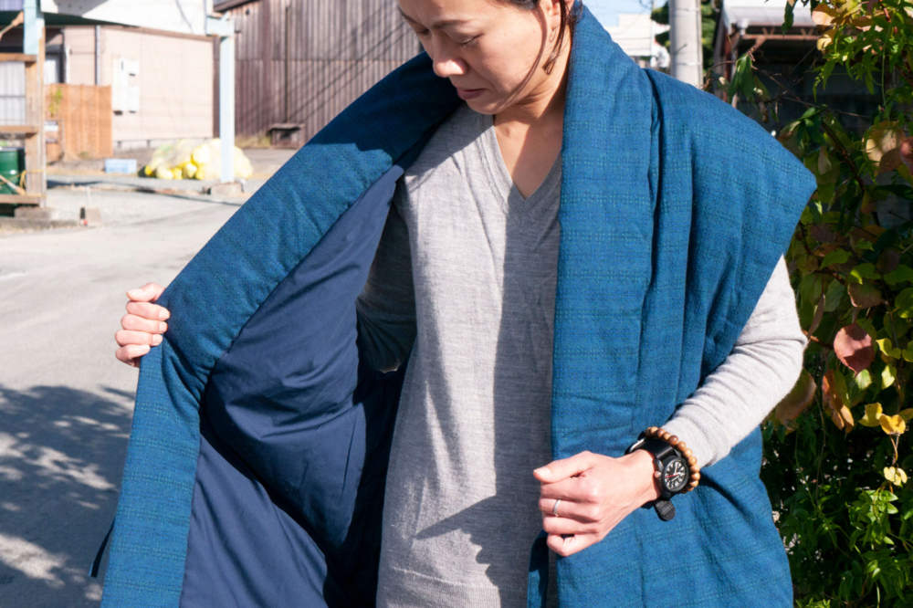 泡雪ロングポンチョ