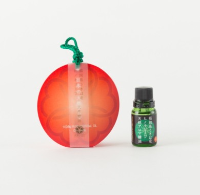 うきは産 ヒノキリーフ 天然精油 紙箱 10ml