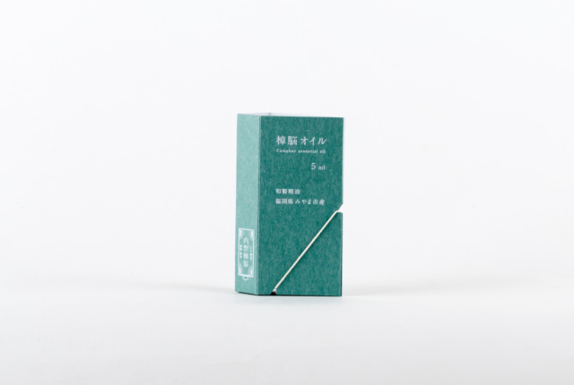 Amazon.co.jp: エドガーケイシー 樟脳精 18ml : ドラッグストア