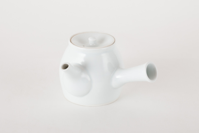 白磁横手急須 | 商品一覧 | 地域文化商社 うなぎの寝床