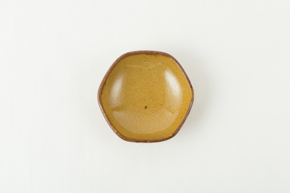 黄釉 六角皿