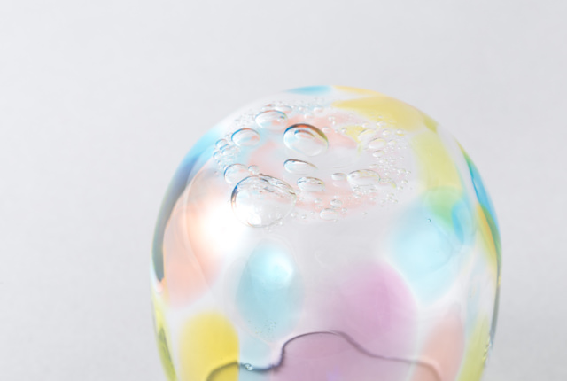 虹色しずく型グラス | 商品一覧 | 地域文化商社 うなぎの寝床