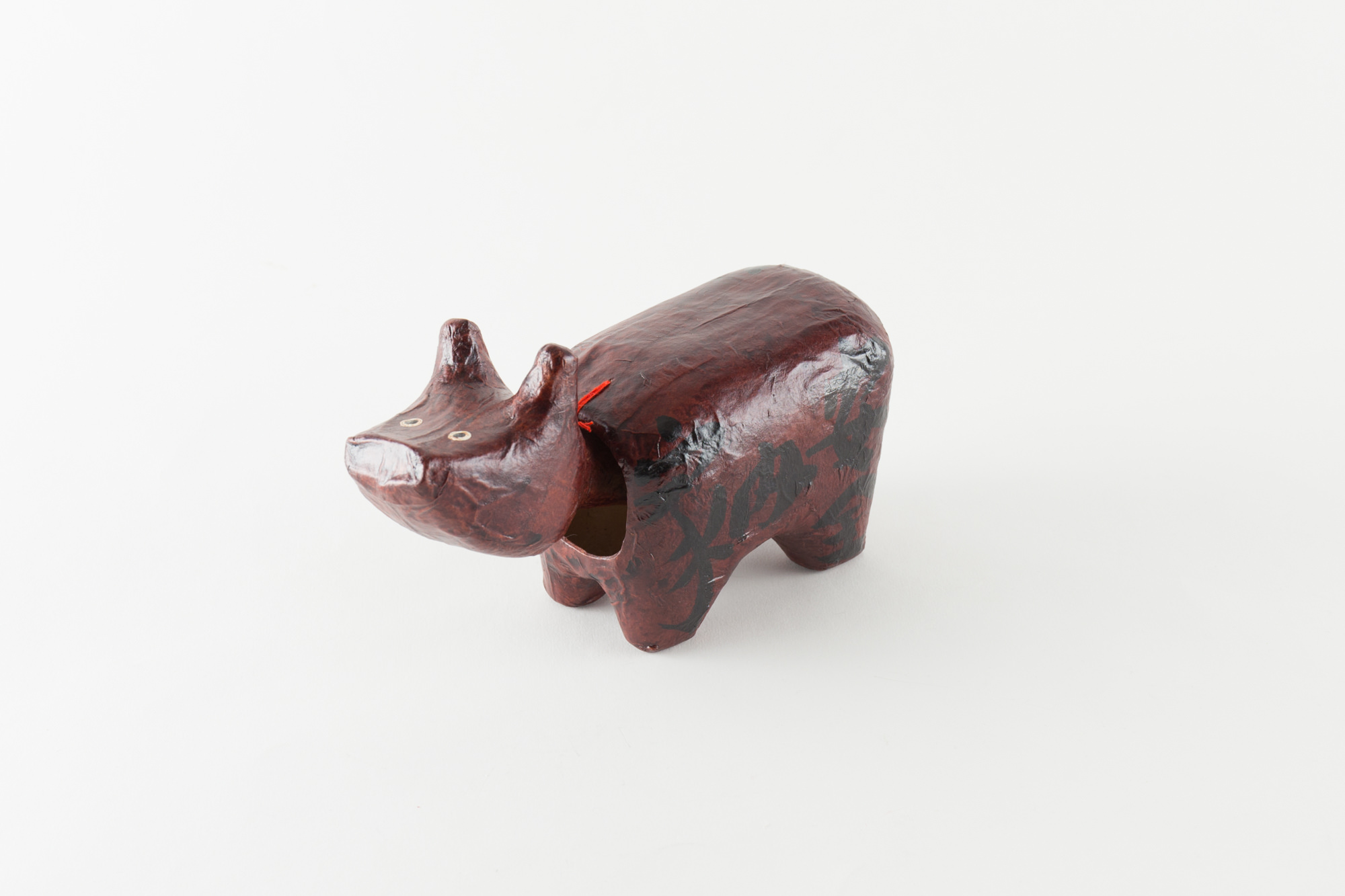 柿渋べこ 大 | 商品一覧 | 地域文化商社 うなぎの寝床