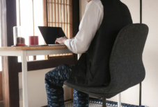 【日々のこと】自宅でお仕事をされる皆さんに、快適なワークウェアとしての久留米絣もんぺ。