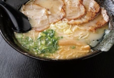 【地域のこと】新たな時代の土橋市場のナイトスポット。ラーメン居酒屋の挑戦。@オクノ食堂 / Yame Gibier Month 14