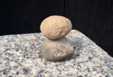 【考えたこと】石を積む。意志を積む。