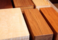 お弁当の木の素材。