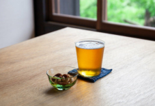 【商品紹介】0.8ミリの極薄づくりグラスで美味しいビールを。
