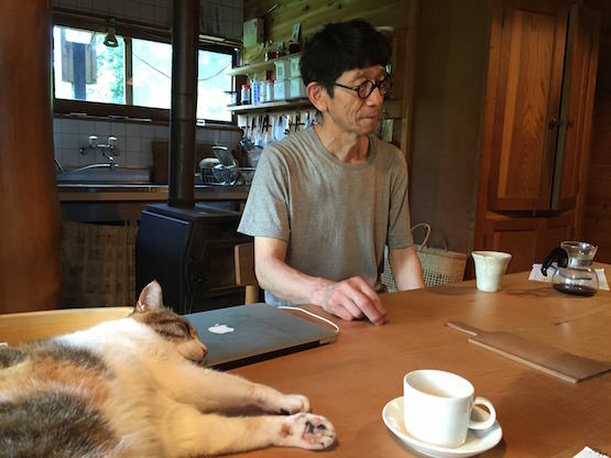 2000文字コラム 渡邊令】木工作家、山口和宏さん。個性を追うのでは 