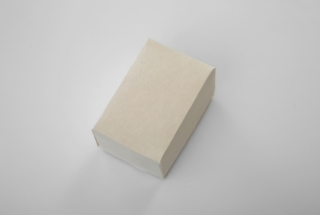紙箱 楮 白