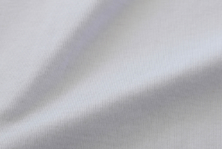 セイヤング 長袖Tシャツ