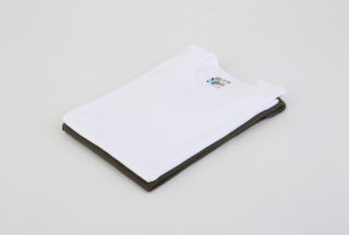 セイヤング 長袖Tシャツ
