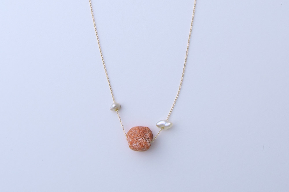 aco40 Necklace/ LuLu Orange Coral
