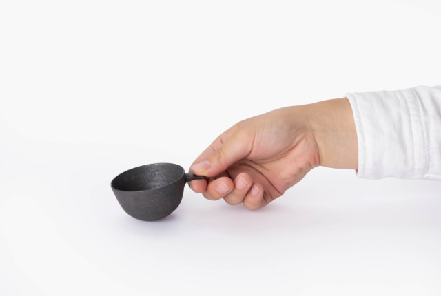 黒手付小鉢 | 商品一覧 | 地域文化商社 うなぎの寝床