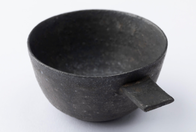 黒手付小鉢 | 商品一覧 | 地域文化商社 うなぎの寝床