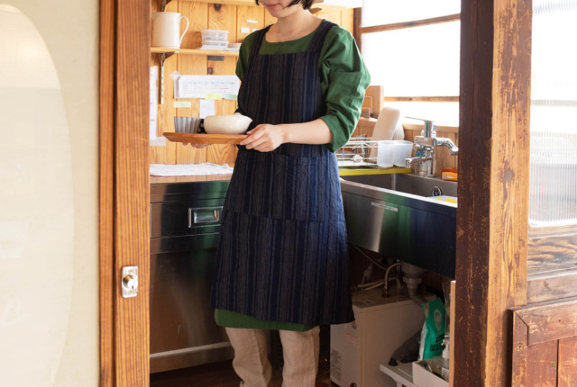 エプロン（6色柄） | 地域とつながるモノづくり | うなぎの寝床 通販