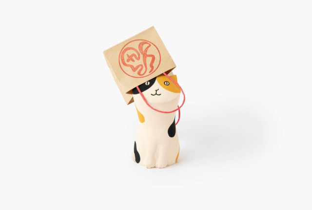 T 昭和張り子 三毛猫 29cm 飛騨 加福（加横）作 紙塑 大型 招き猫