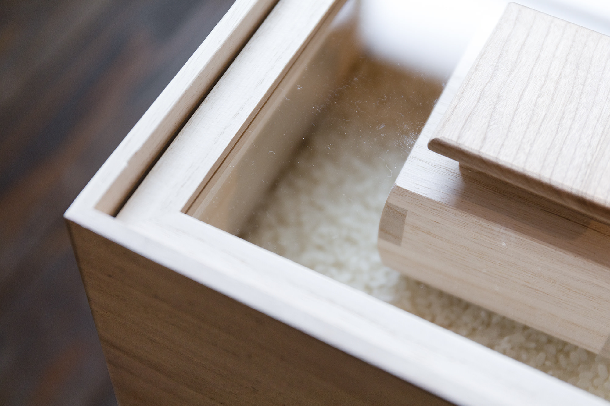 漆製 印籠 風景画デザイン 木箱付き 美品