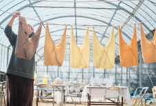 【ワークショップ】 土と接続する「土染・包丁研ぎ」（2/22・23）