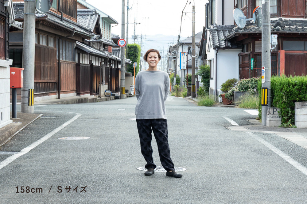 Farmers’ MONPE 桐生 カットジャガード ドット柄 ブラック