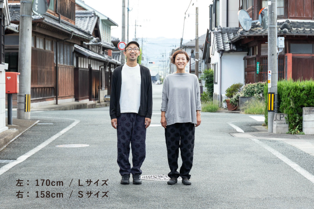 Farmers’ MONPE 桐生 カットジャガード ドット柄 ブラック