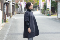美品 うなぎの寝床 リネンKAPPOGI 割烹着 ワンピース グレー 麻100% KAPPOGI-103 近江 リネン | 商品一覧 | 地域文化商社 うなぎの寝床
