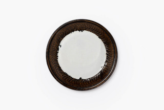 俊彦窯　清水俊彦　飴糠掛分刻紋皿