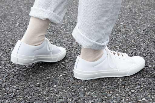 ムーンスターの「PLAINCOURT」。アッパーに上質レザー使用