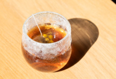 【新商品】ハーブで「八女」を活性化、紙屋がつくる「国産ハーブティー」