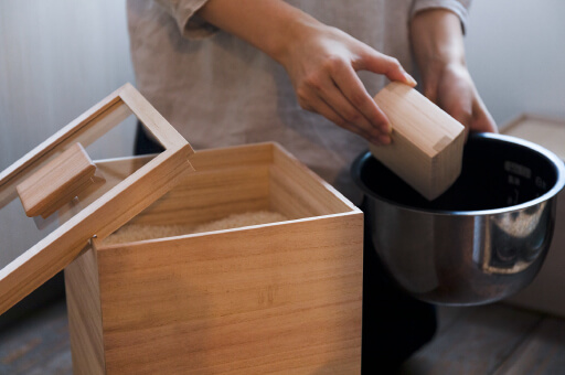 調湿・防虫作用でお米を美味しく